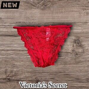 New NWT Victoria’s Secret Lace Bikini – Red – Size Large